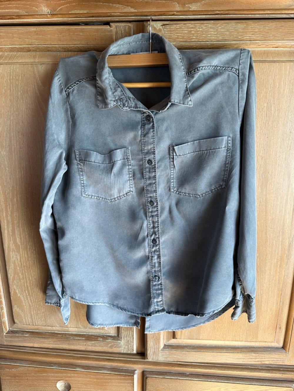 Abercrombie & Fitch Charcoal Button-Up Shirt